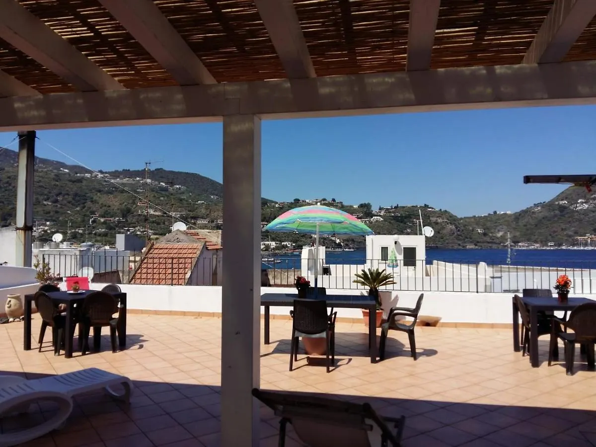 Apartamento Lipari Centro Storico Flat 7 Min From Port 0*, Lipari (Isola Lipari) Italia
